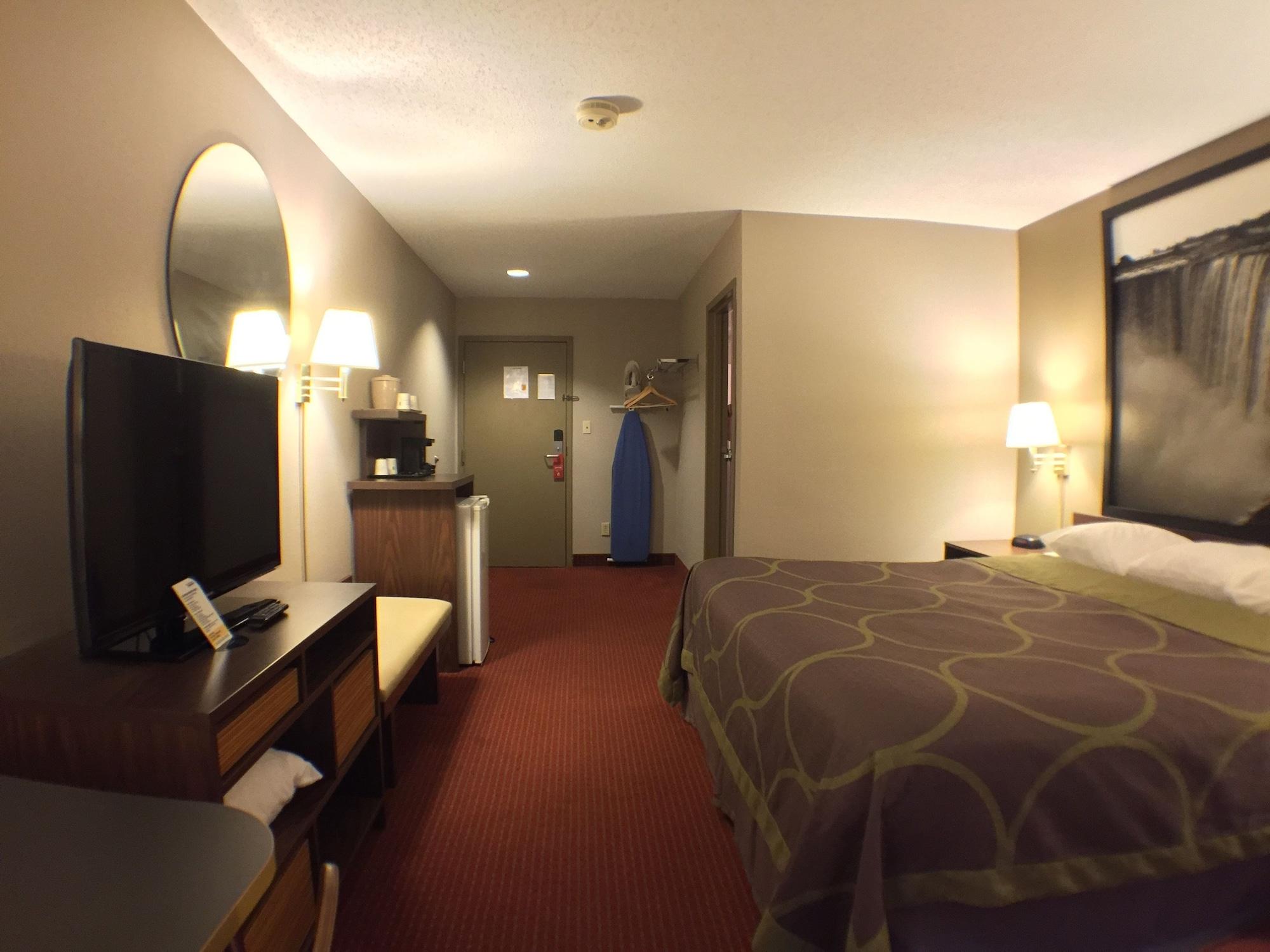 Super 8 By Wyndham Niagara Falls Exterior foto