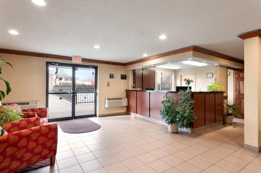 Super 8 By Wyndham Niagara Falls Exterior foto