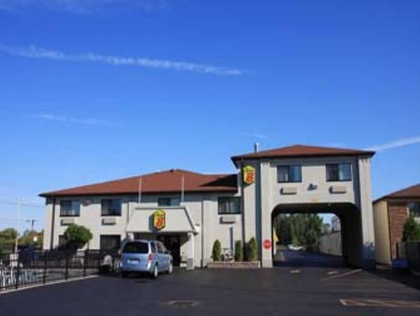 Super 8 By Wyndham Niagara Falls Exterior foto