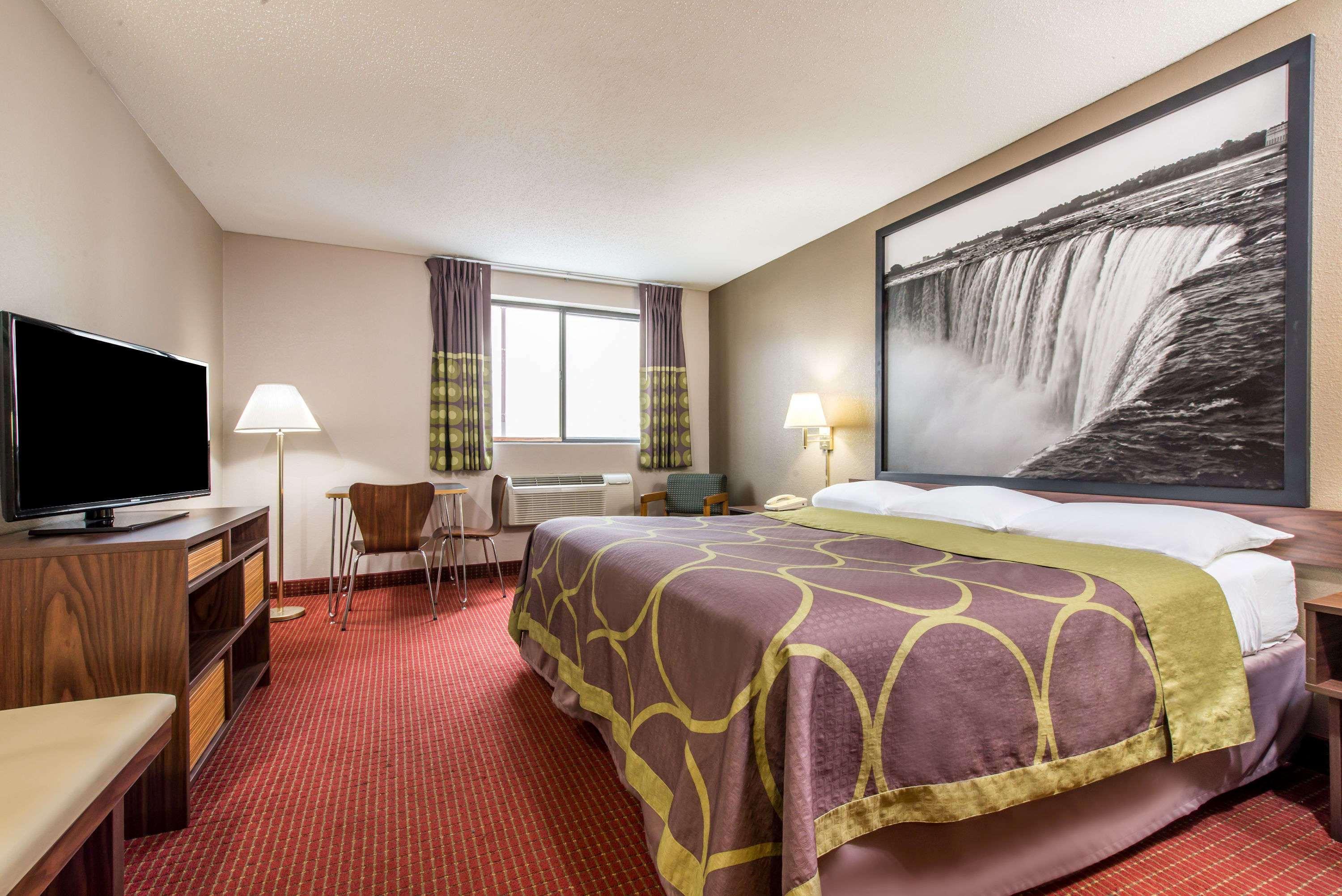 Super 8 By Wyndham Niagara Falls Exterior foto