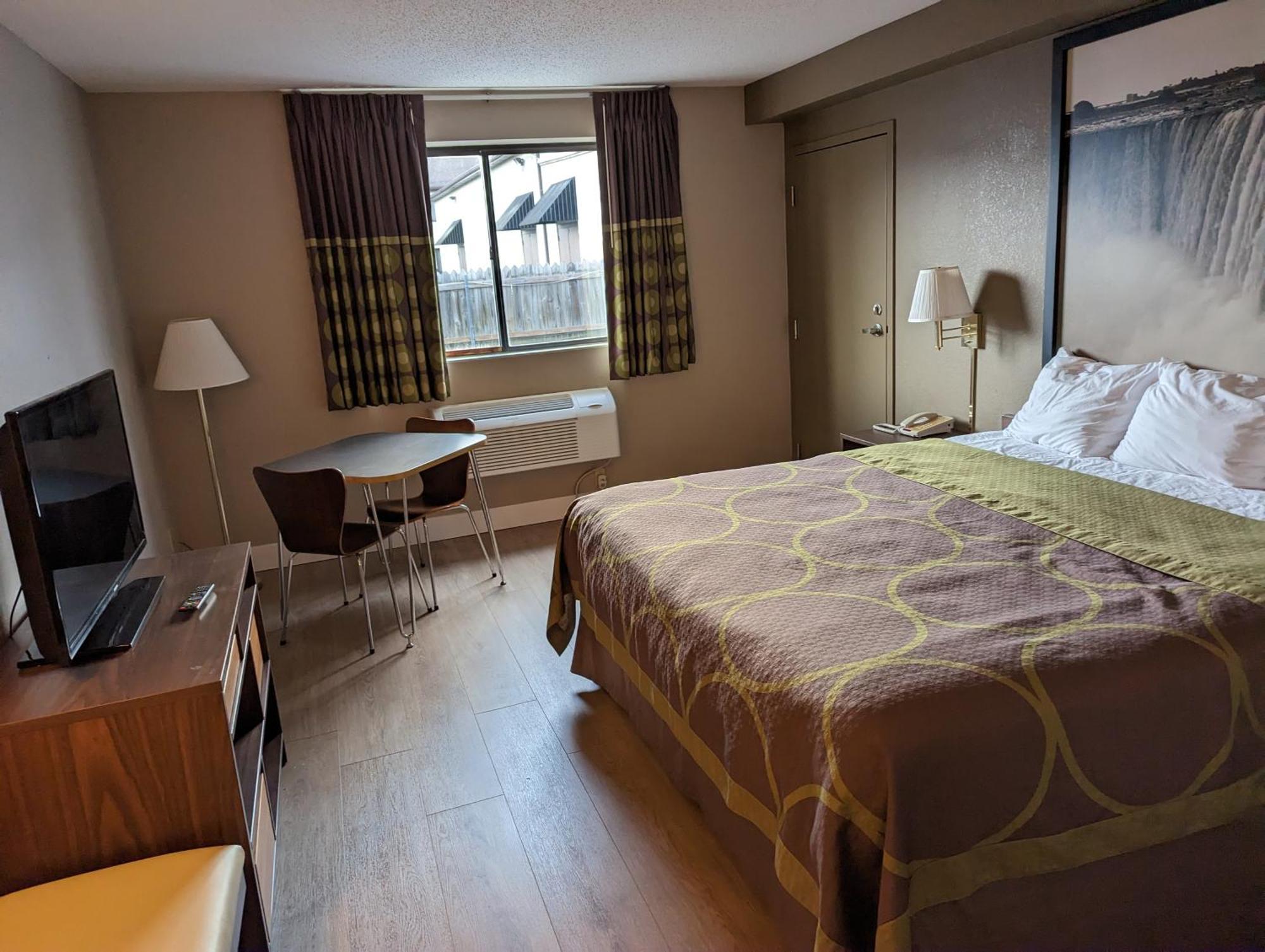 Super 8 By Wyndham Niagara Falls Exterior foto